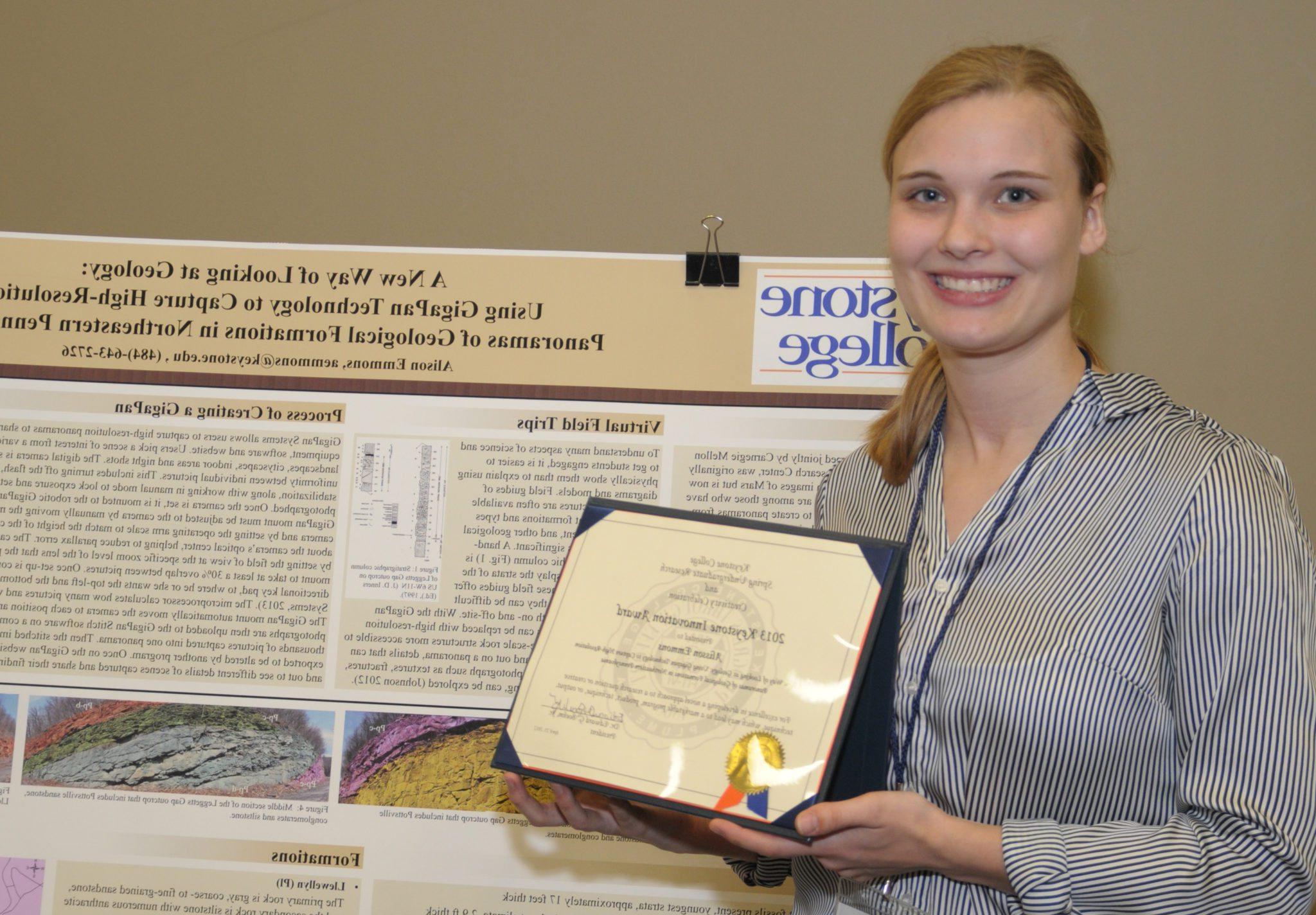 本科 geology student holds undergraduate research award,